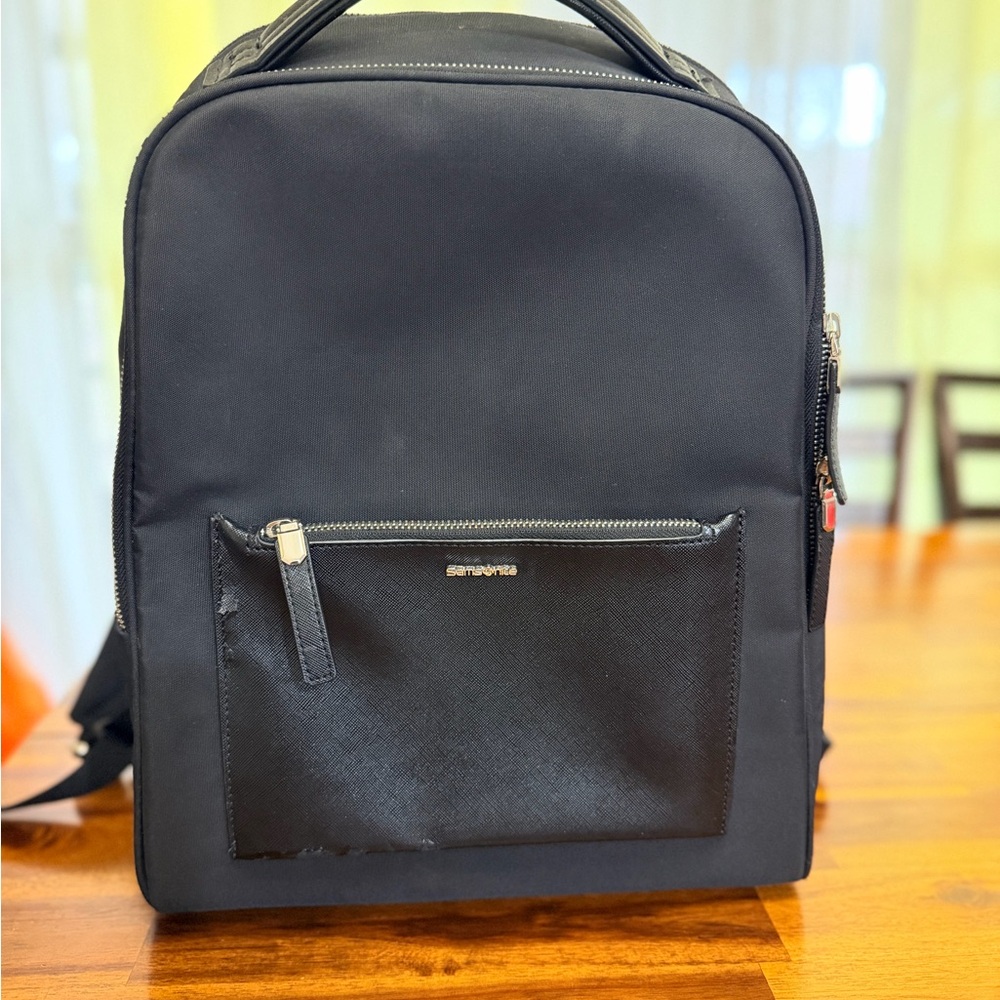 Samsonite Classic Black Men's Backpack